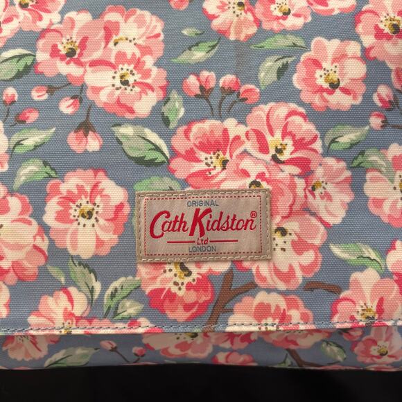 Cath Kidston Floral Messenger Bag Blue Pink Blossom Print Great Condition - Picture 2 of 10